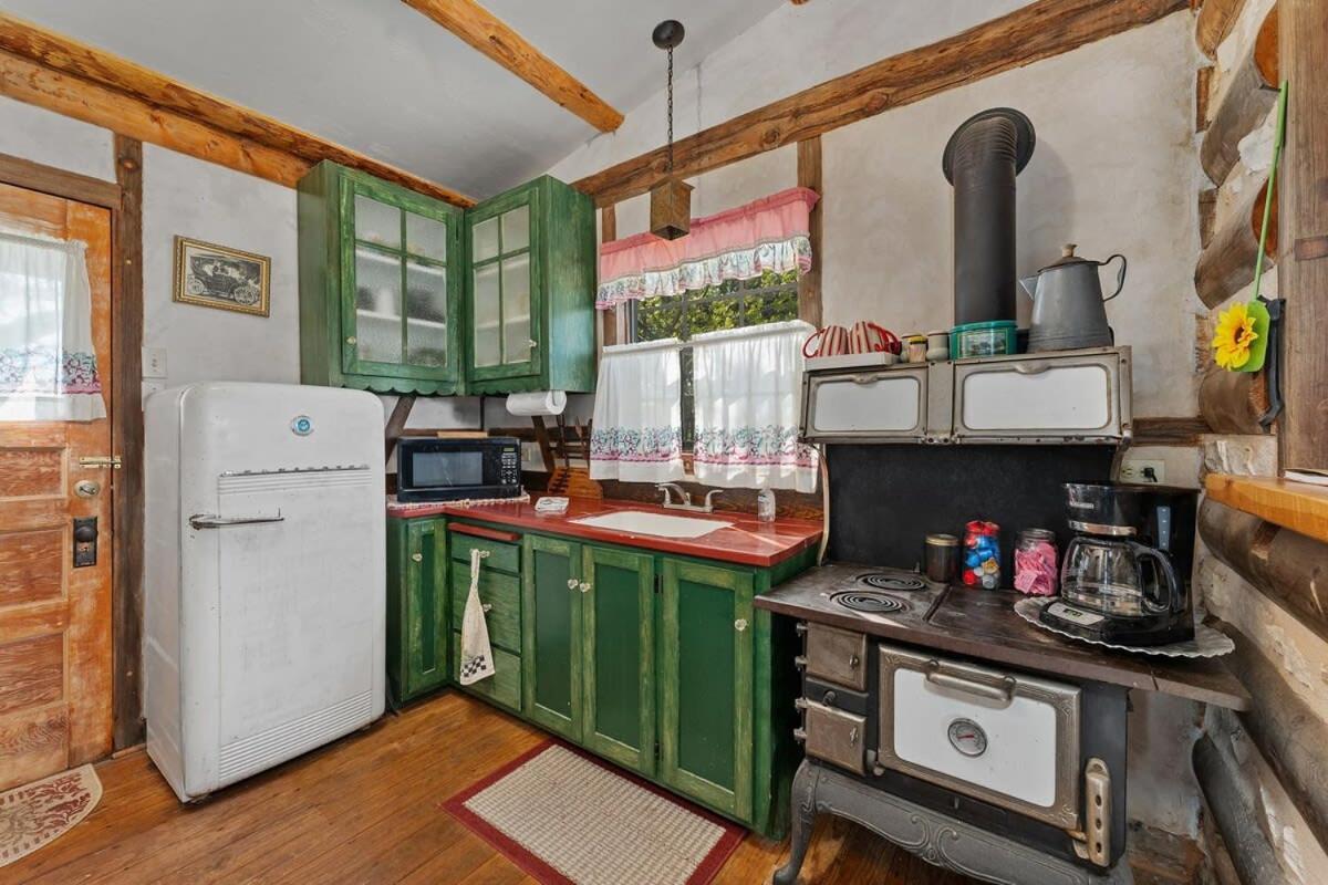 Das Eck Haus - Cozy Cabin Getaway Fredericksburg Bagian luar foto