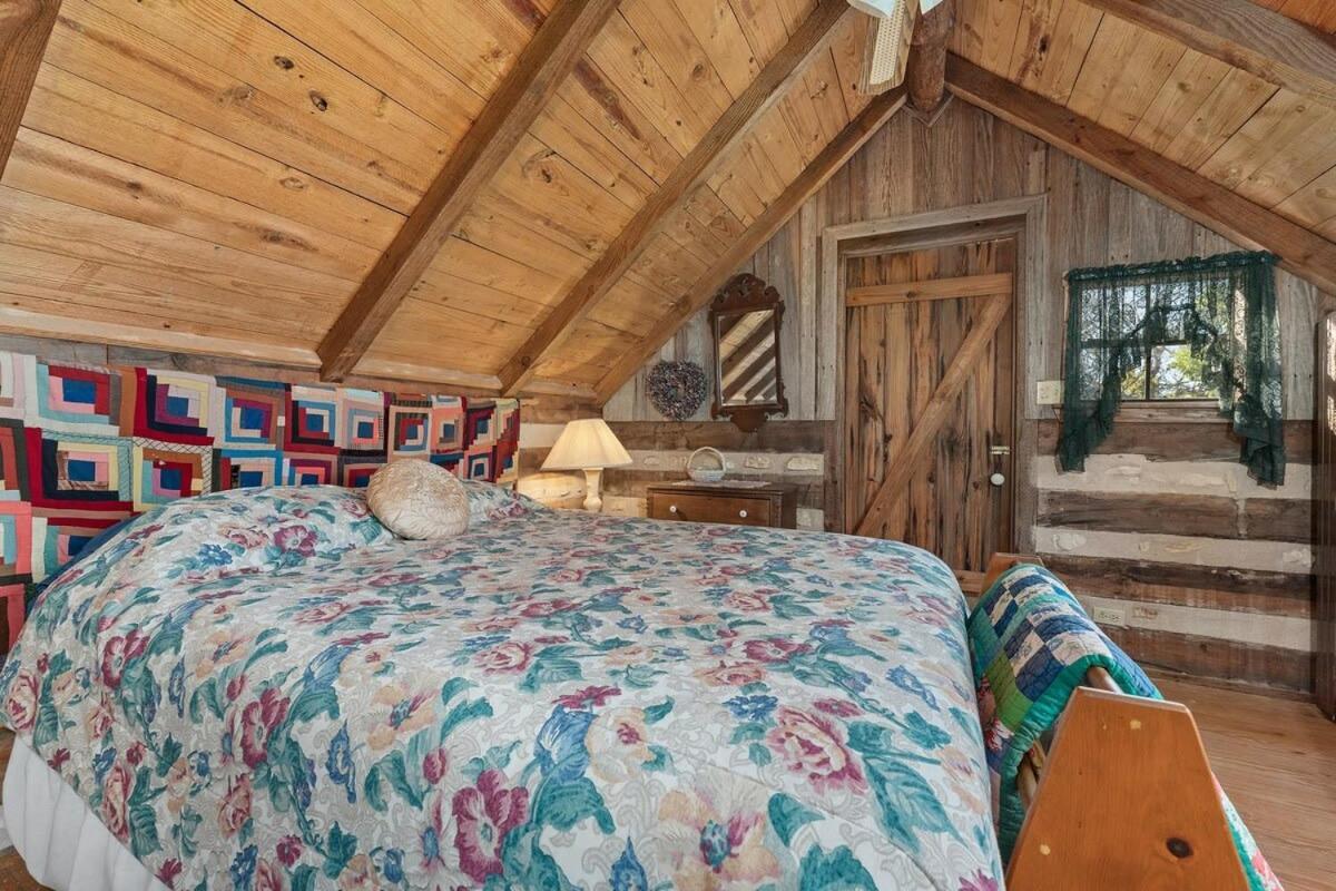 Das Eck Haus - Cozy Cabin Getaway Fredericksburg Bagian luar foto