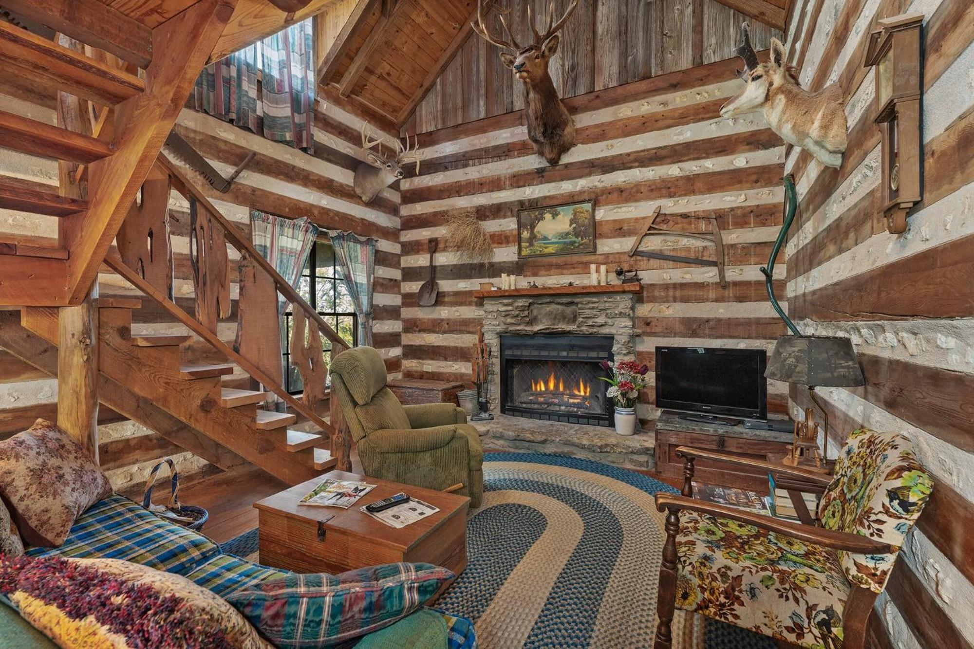 Das Eck Haus - Cozy Cabin Getaway Fredericksburg Bagian luar foto